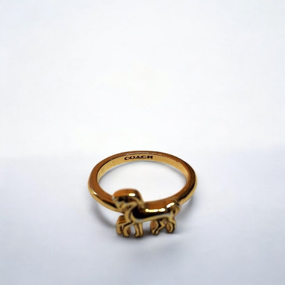 Coach Horse Ring | Size 7 | Gold Tone Signature Logo | Equestrian Motif - Picture 7 of 8